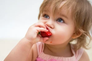 When Can a Baby Eat Strawberries? A Parent’s Guide to the Subject Introduction